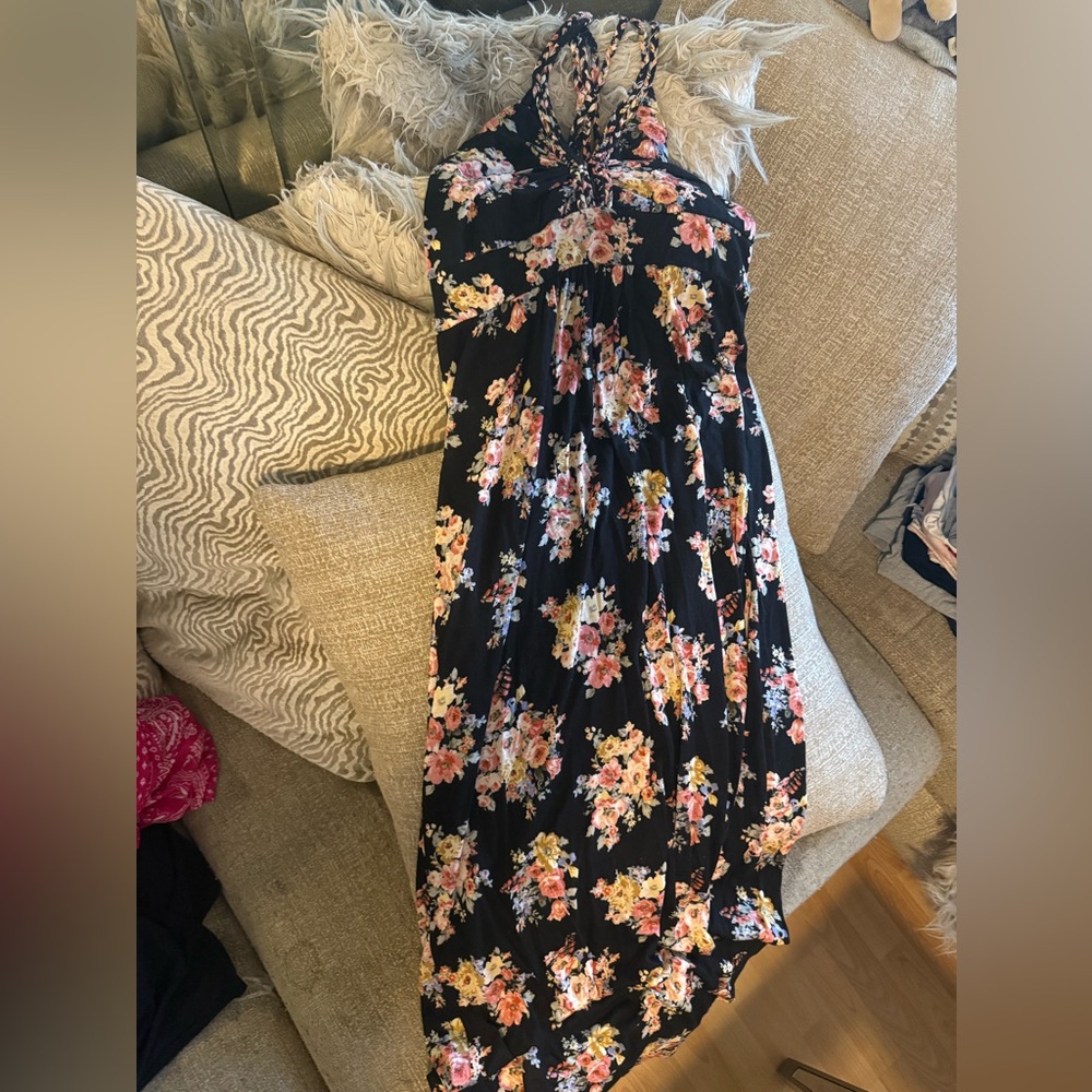 Forever 21 Black Floral Strapless Dress